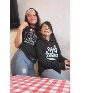 Meet your Posher, Leahnisa